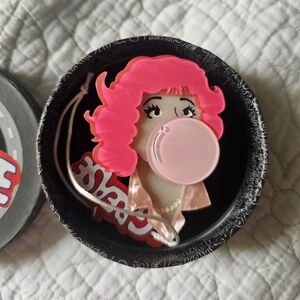 Ertswilder Grease Pin Frenchy